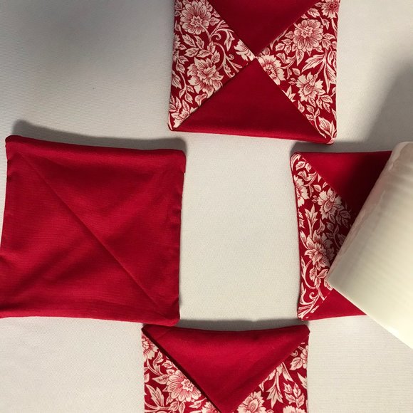 Handmade Fabric Coasters Set of 4 red white - Picture 5 of 6